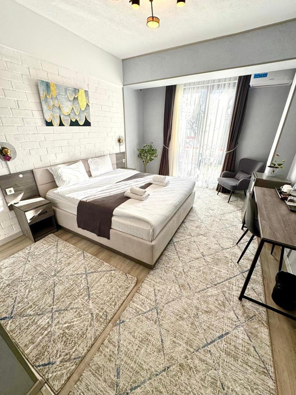 Beshchinor Hotel Tashkent Exterior photo